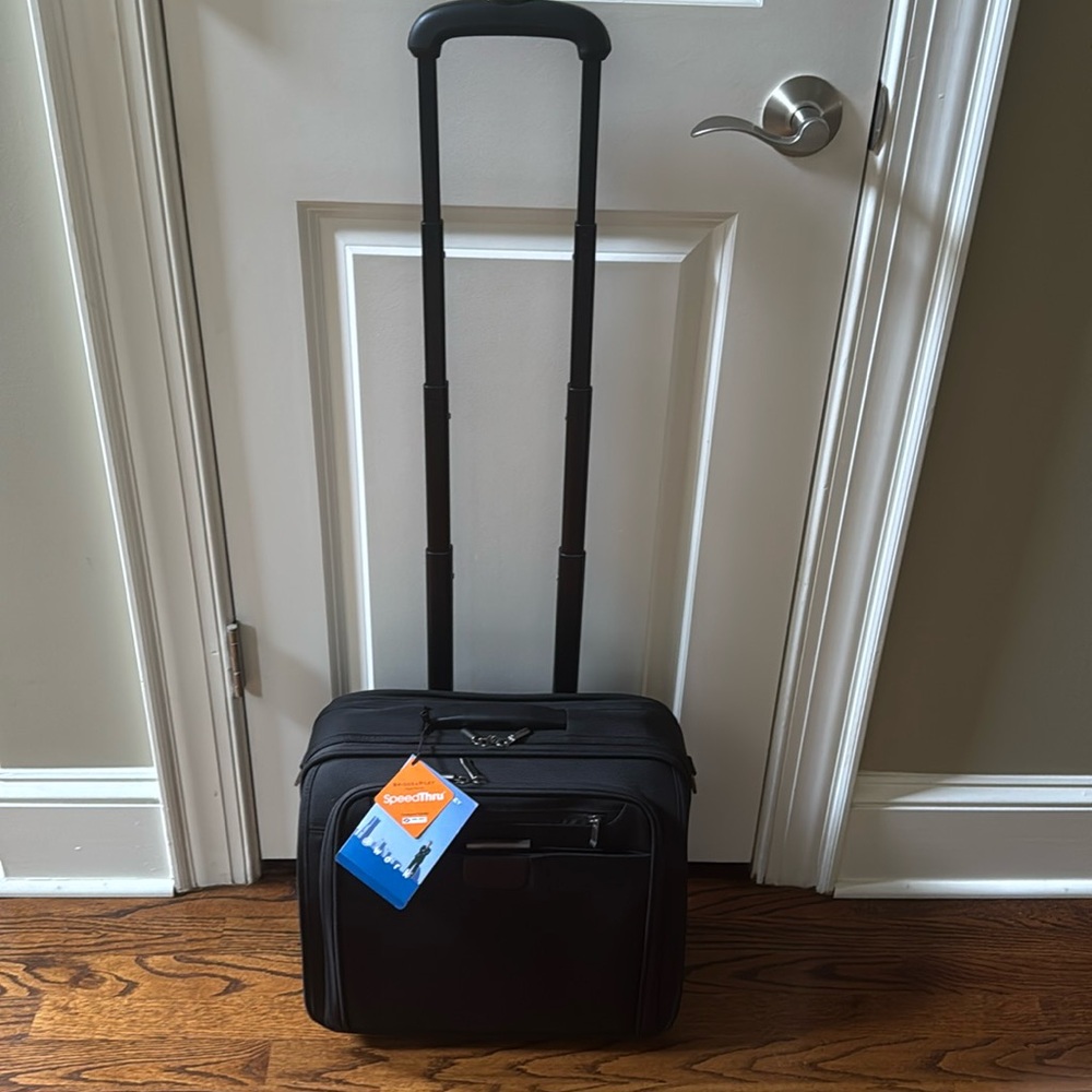 Slim Rolling Briefcase